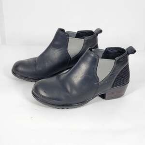 Keen Women's Black Ankle Boots #790 Size 8